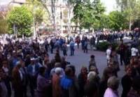А ряде населенных пунктов на Донбассе люди выходят на митинги против действий террористов